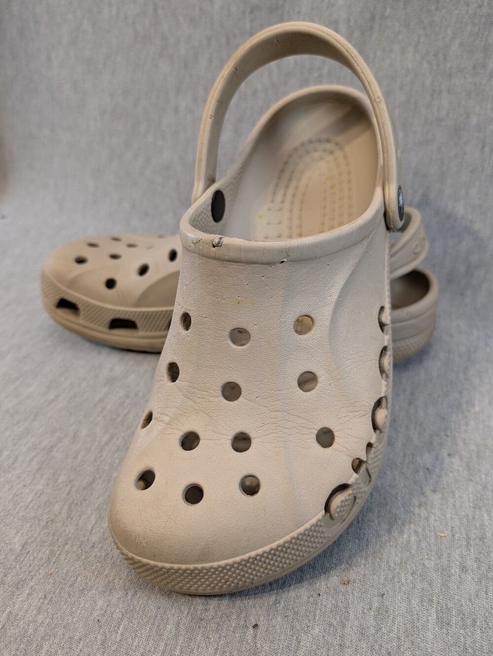 Crocs Classic Clog Sandals Unisex M7 W9 Beige